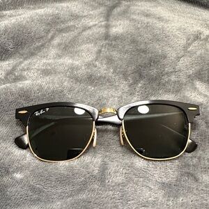 Clubmaster aluminum Ray-Ban Classic Black and Gold Sunglasses